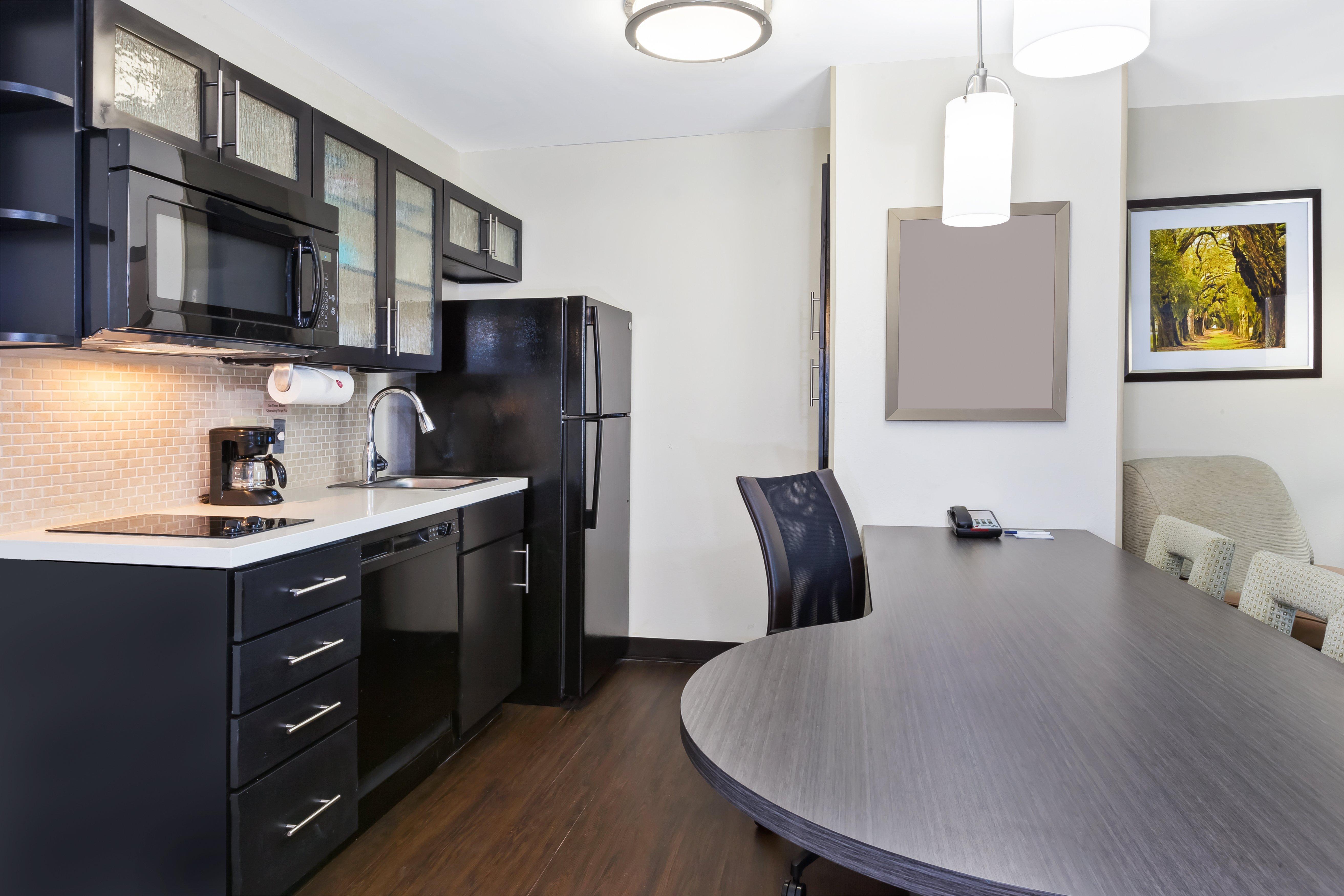 Candlewood Suites Huntersville-Lake Norman Area By Ihg Eksteriør billede