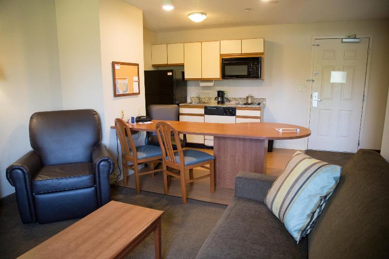 Candlewood Suites Huntersville-Lake Norman Area By Ihg Eksteriør billede