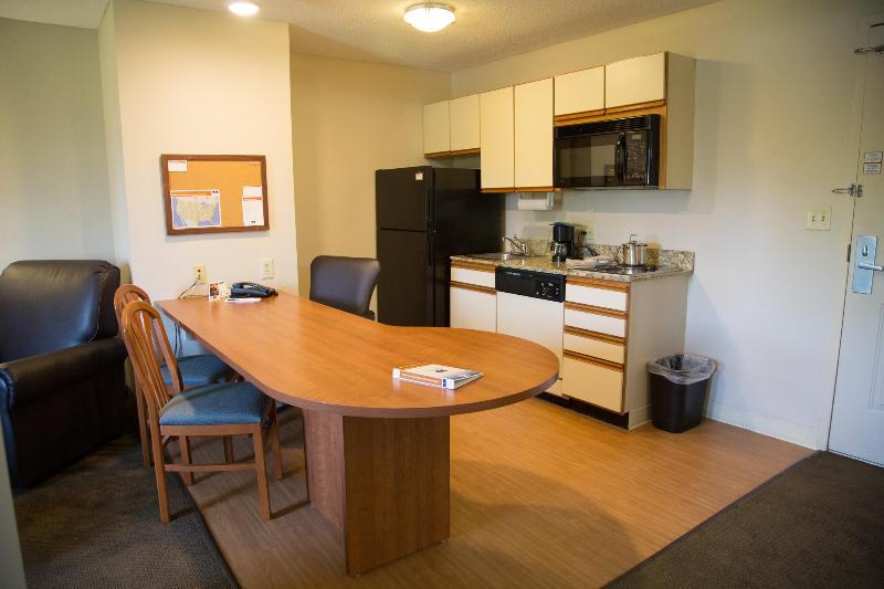 Candlewood Suites Huntersville-Lake Norman Area By Ihg Eksteriør billede